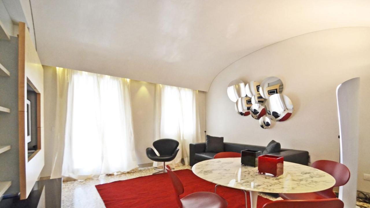 Ai Bareteri Luxury Canal View Wenecja Zewnętrze zdjęcie