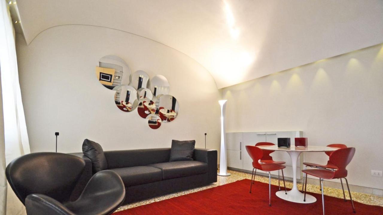 Ai Bareteri Luxury Canal View Wenecja Zewnętrze zdjęcie