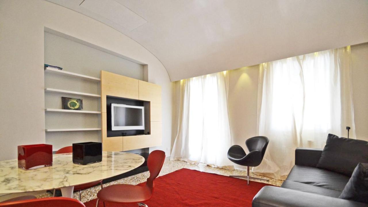 Ai Bareteri Luxury Canal View Wenecja Zewnętrze zdjęcie